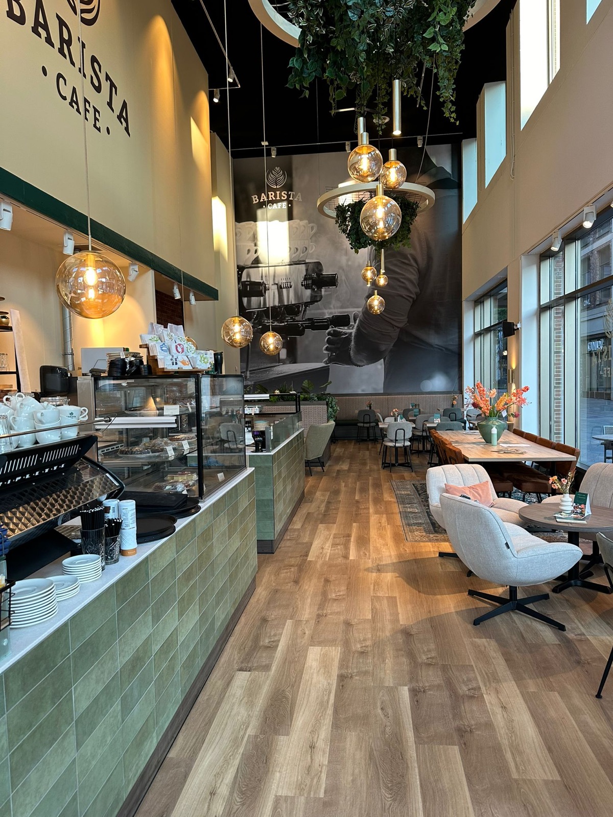 Cafe-interieur opgeleverd in Utrecht